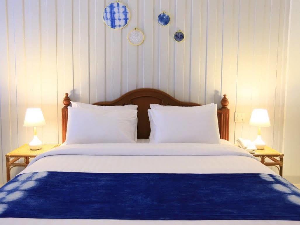 Hotel Baan Iyara Nan Esterno foto